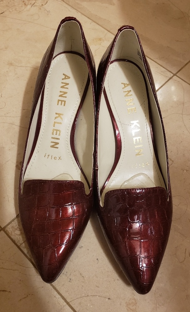Anne Klein Womens Felice Pumps
